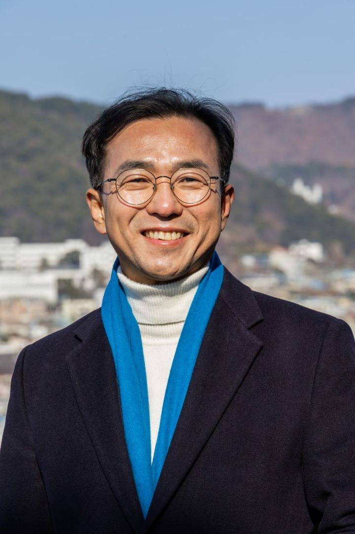 서영학 여수시장
결국 사과